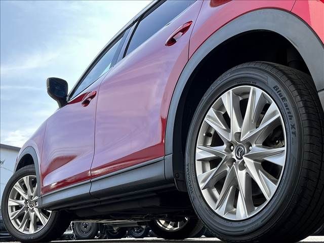 Mazda CX-8 2017-12 24037-10