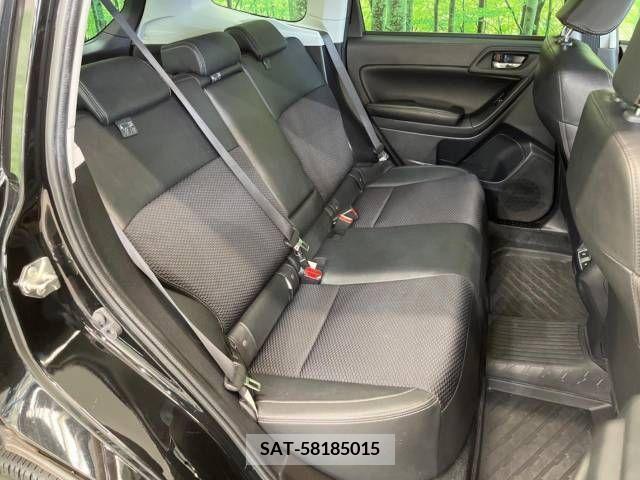Subaru FORESTER 2018-06 390960-9