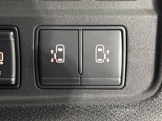 Nissan SERENA 2019-02 194497-2