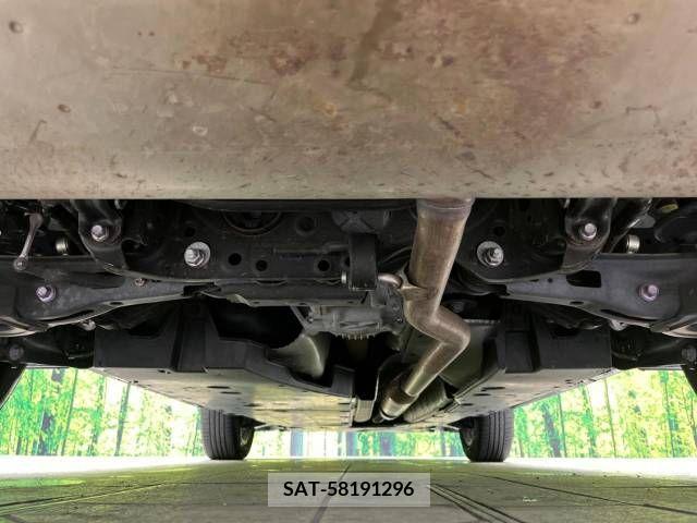 Toyota RAV4 2019-07 215262-19