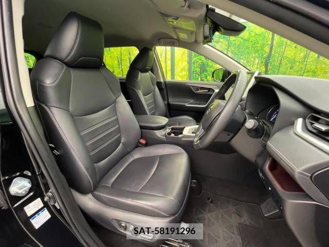 Toyota RAV4 2019-07 215262-8