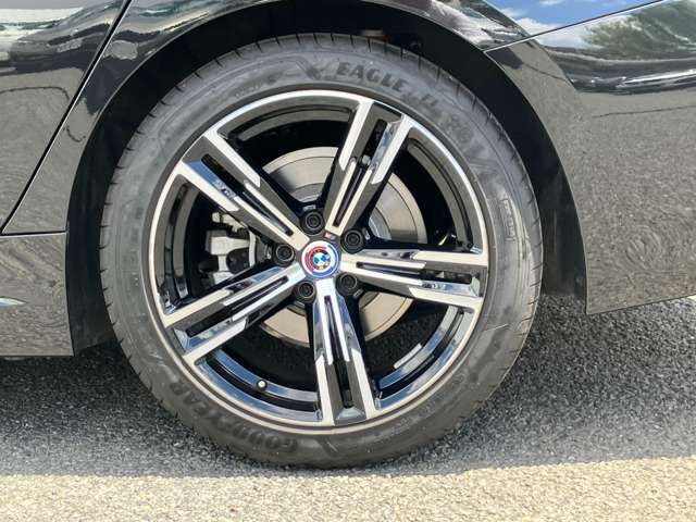 Bmw 3 SERIES 2023-03 189889-9