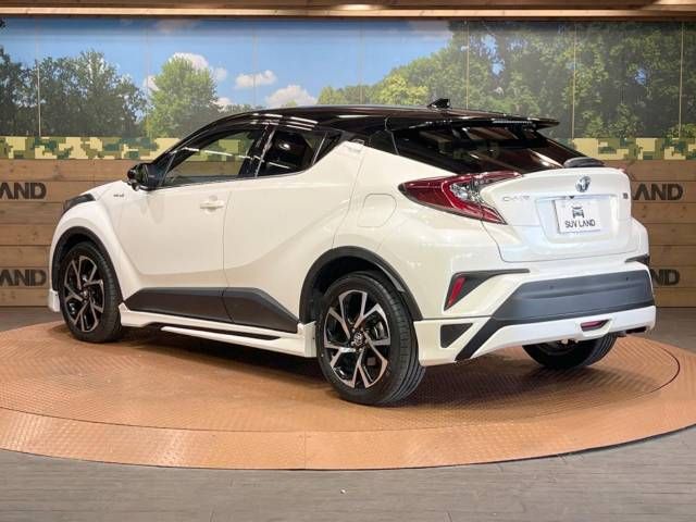 Toyota C-HR 2019-03 14379-17