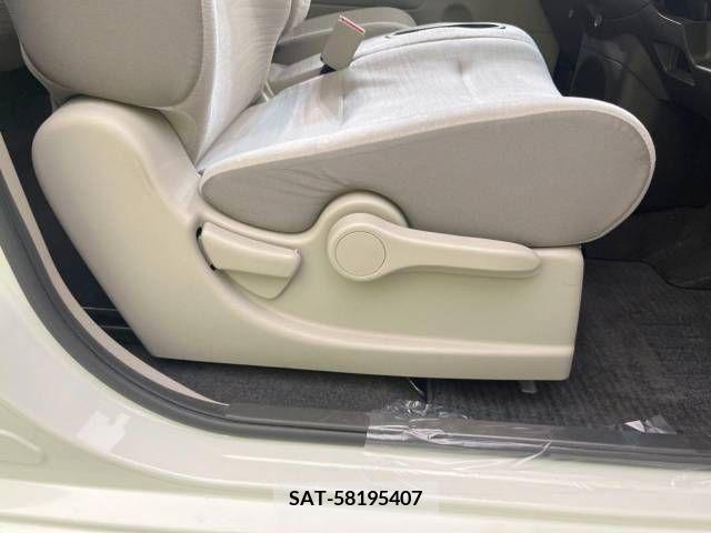 Nissan CUBE 2009-08 254875-7