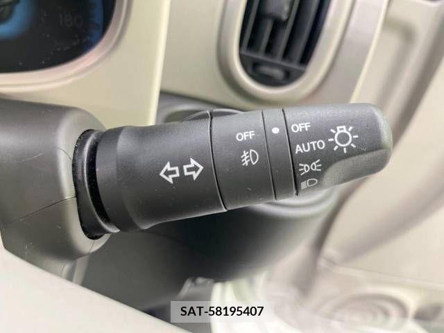 Nissan CUBE 2009-08 254875-5