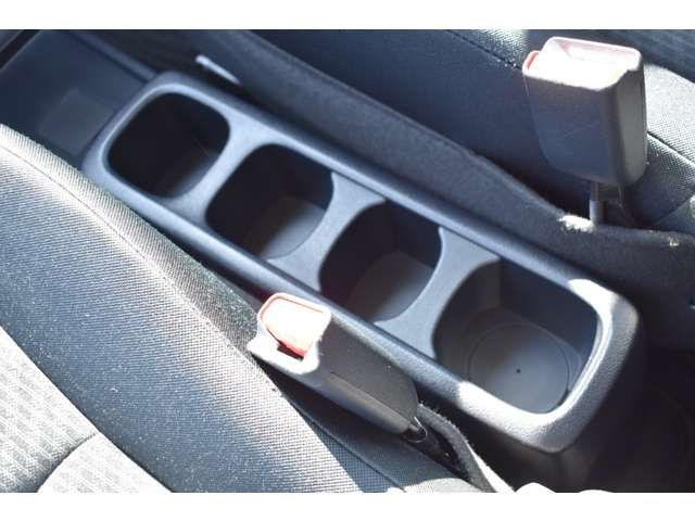 Toyota RACTIS 2012-03 2887-7
