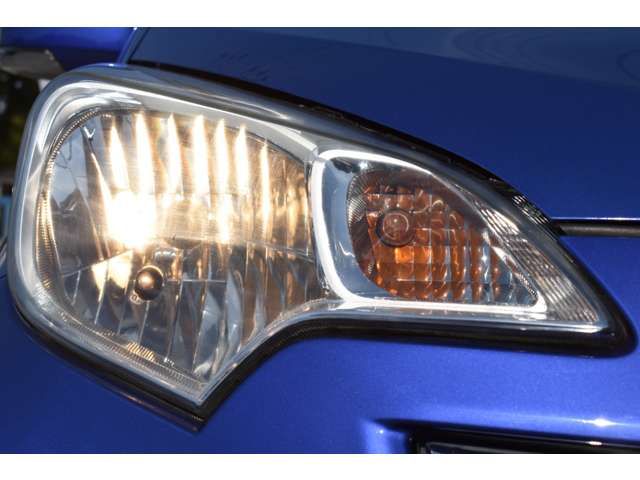 Toyota RACTIS 2012-03 2887-13