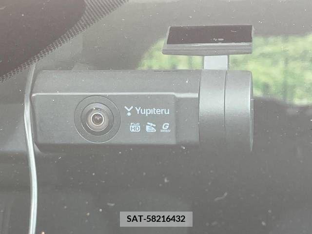 Nissan NOTE 2014-09 392977-5
