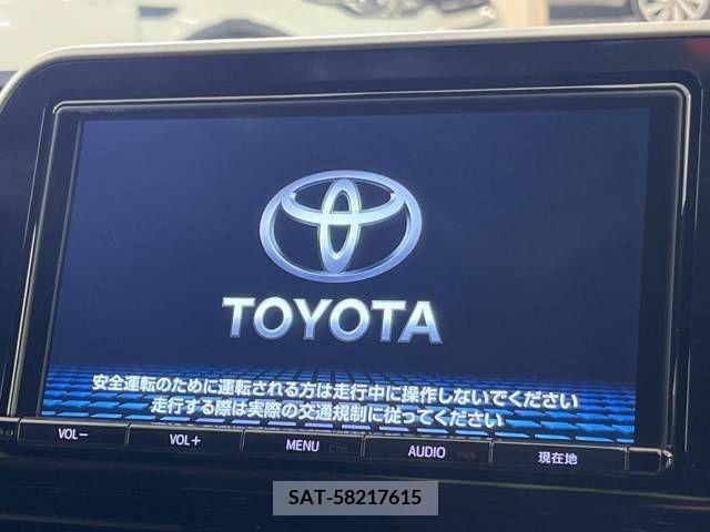 Toyota C-HR 2017-05 379433-2