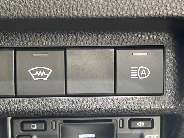 Toyota RAV4 2023-06 183127-5