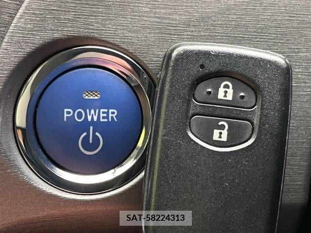 Toyota PRIUS 2013-07 343805-4
