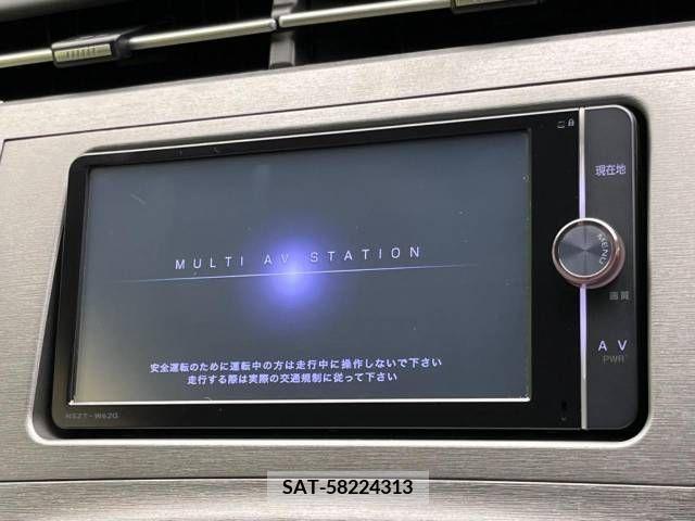 Toyota PRIUS 2013-07 343805-2