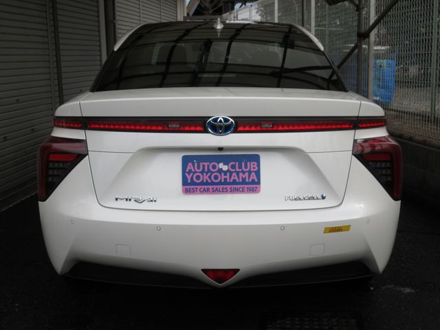 Toyota Mirai 2018-07 726-23