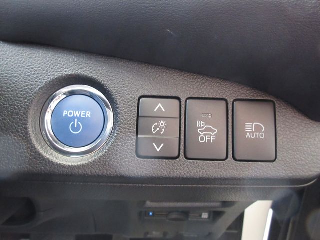 Toyota Mirai 2018-07 726-22