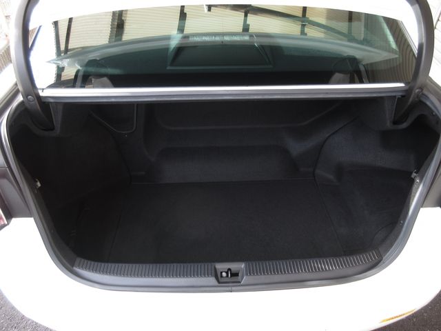 Toyota Mirai 2018-07 726-9