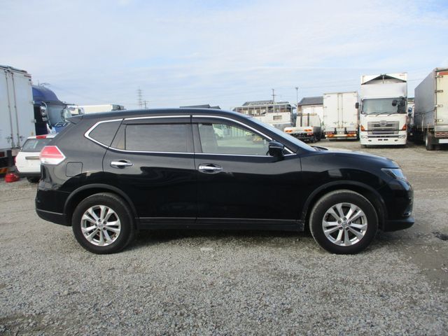 Nissan X-TRAIL 2017-02 195606-7