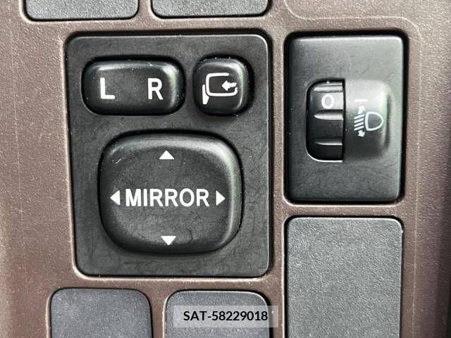 Toyota PASSO 2013-09 327358-6