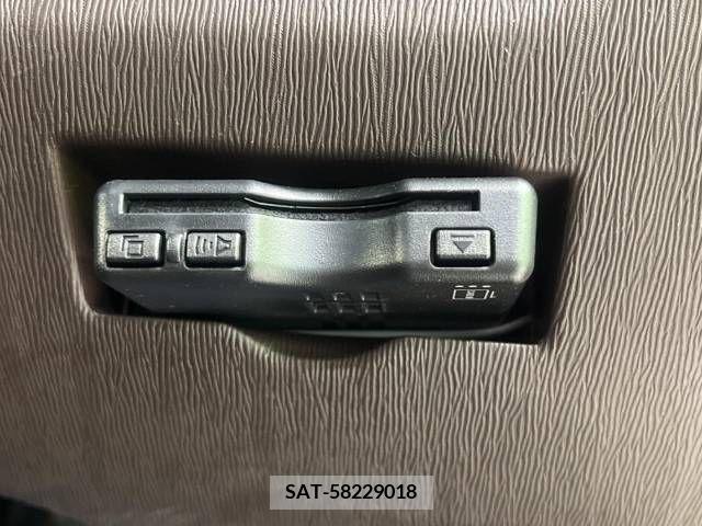 Toyota PASSO 2013-09 327358-4