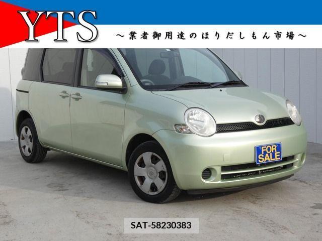 Toyota SIENTA 2007-11 385902-0