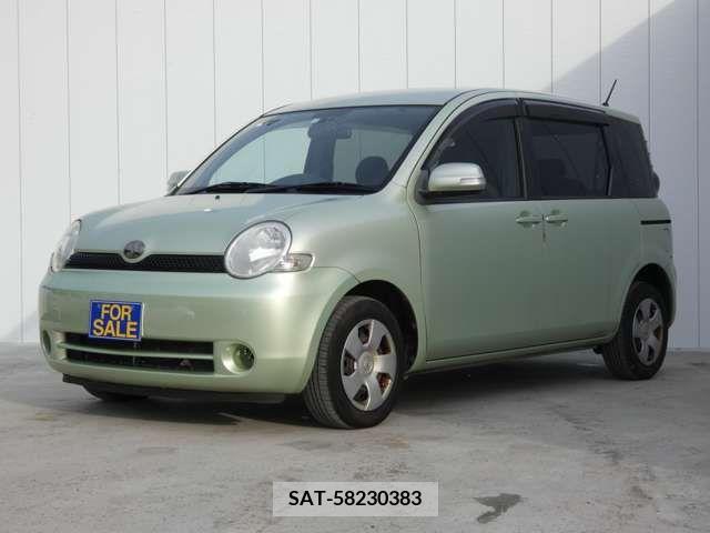 Toyota SIENTA 2007-11 385902-7