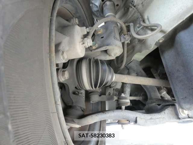 Toyota SIENTA 2007-11 385902-18