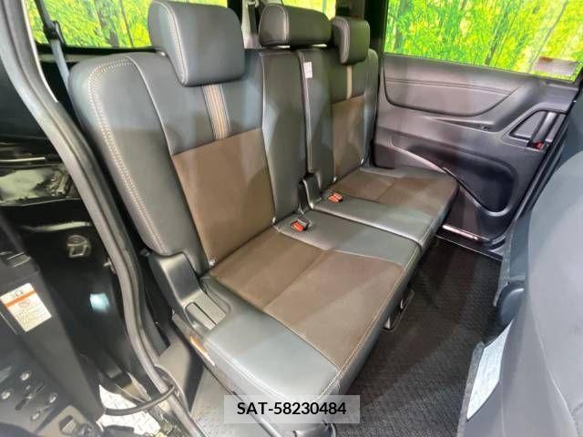 Toyota SIENTA 2019-12 348025-9