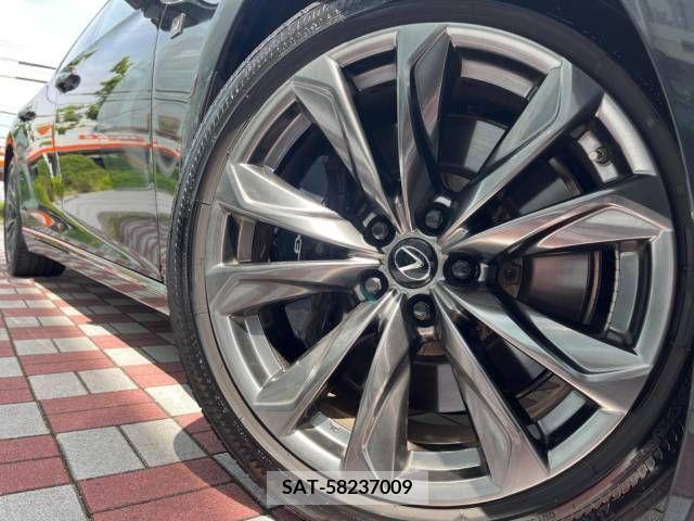 Lexus LS 2018-07 317464-12