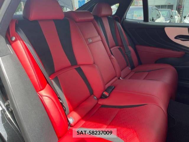 Lexus LS 2018-07 317464-10