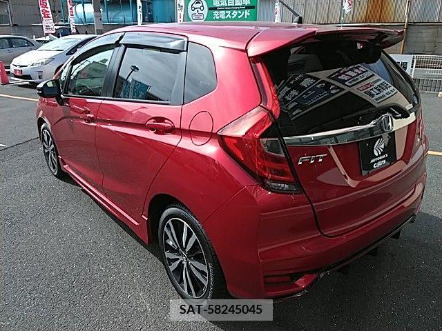 Honda FIT 2018-06 373006-17