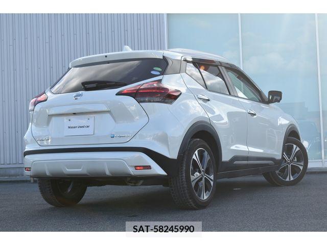 Nissan KICKS 2021-09 397008-1
