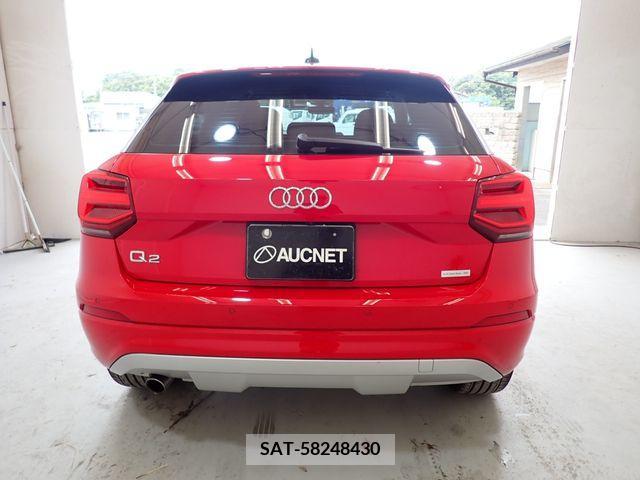 Audi Q2 2020-12 333723-3