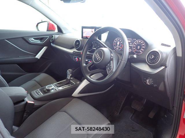 Audi Q2 2020-12 333723-1