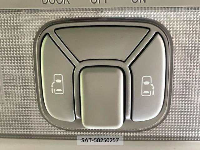 Toyota ESTIMA 2015-06 297348-7