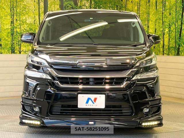 Toyota VELLFIRE 2017-10 369776-15