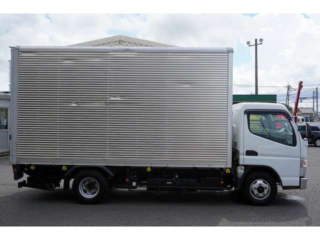 Mitsubishi CANTER 2019-05 6504-4