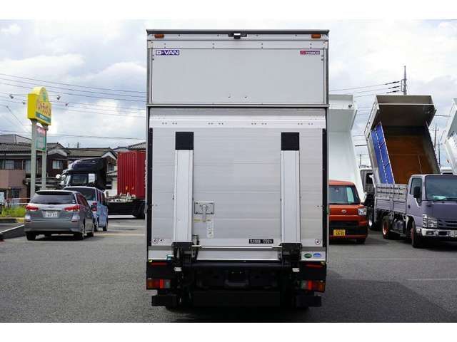 Mitsubishi CANTER 2019-05 6504-3