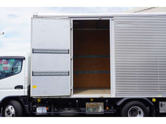 Mitsubishi CANTER 2019-05 6504-18