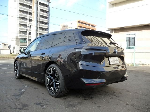 Bmw IX 2022-05 28193-2
