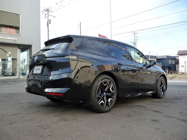 Bmw IX 2022-05 28193-5