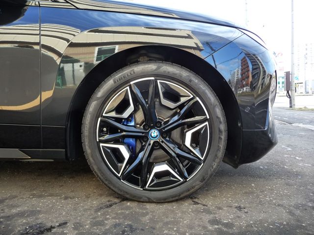 Bmw IX 2022-05 28193-22