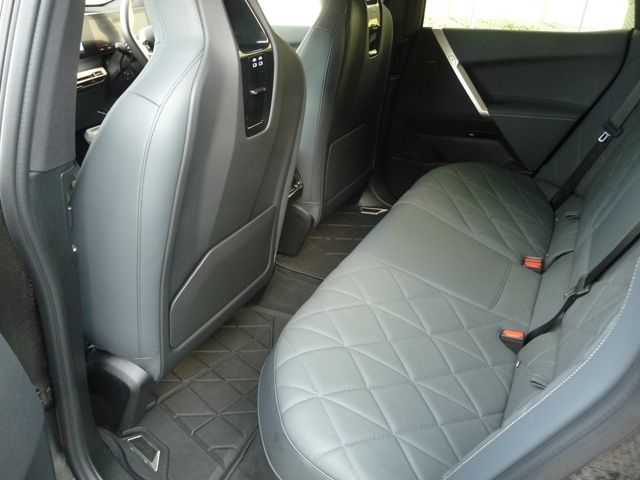Bmw IX 2022-05 28193-7