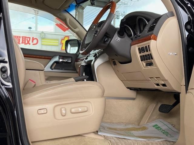 Toyota LAND CRUISER 2014-10 28802-10
