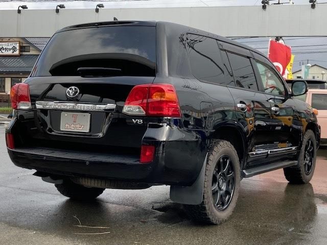 Toyota LAND CRUISER 2014-10 28802-4