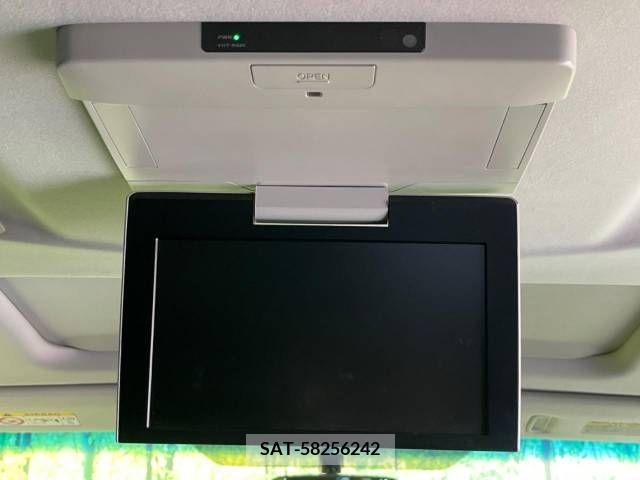 Toyota ALPHARD 2015-06 210638-4
