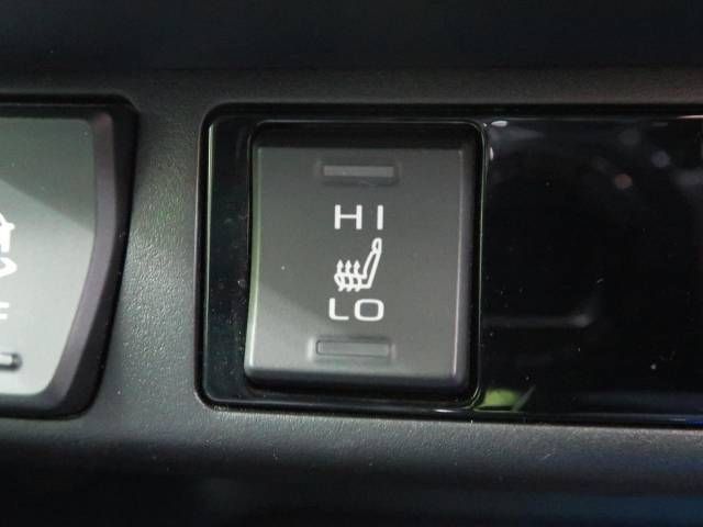 Toyota RAV4 2020-04 13781-5