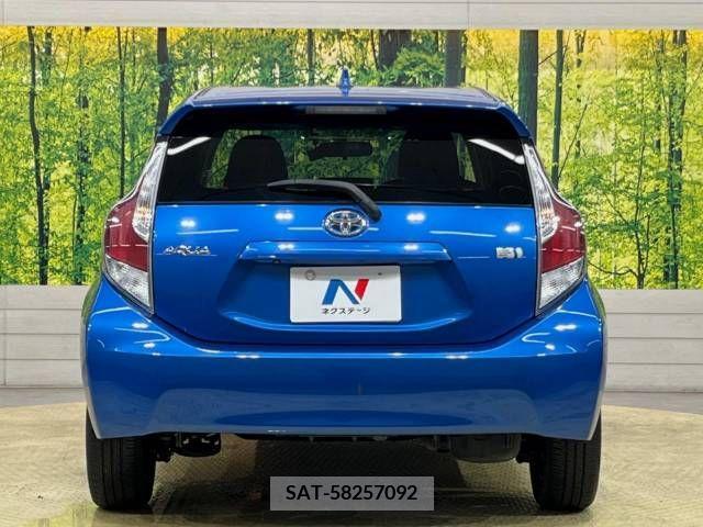 Toyota AQUA 2015-07 328034-15