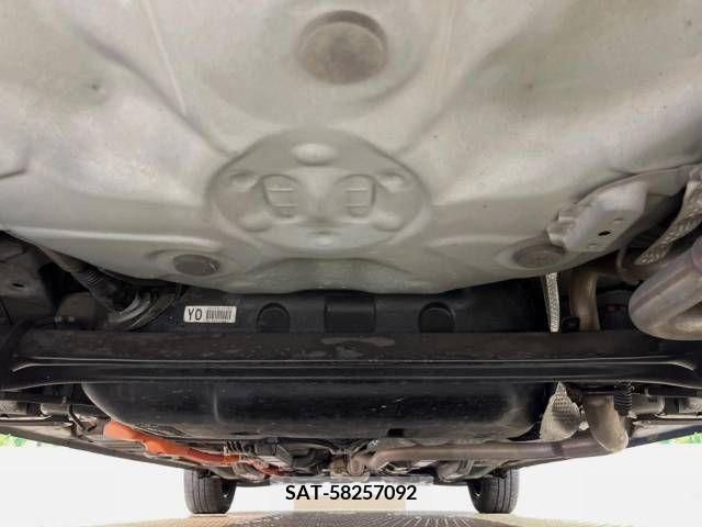 Toyota AQUA 2015-07 328034-19