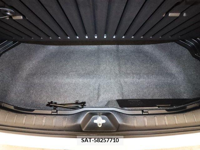 Toyota NOAH 2019-03 221744-9