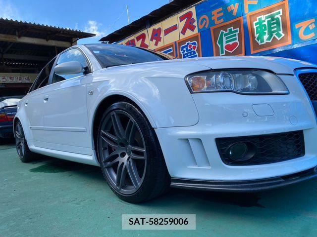Audi RS4 2006-12 231169-18