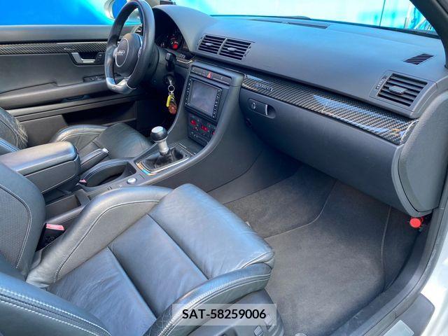 Audi RS4 2006-12 231169-11
